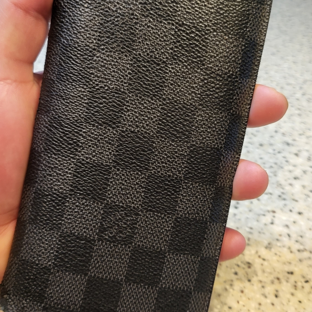 Louis vuitton brazza damier graphite canvas